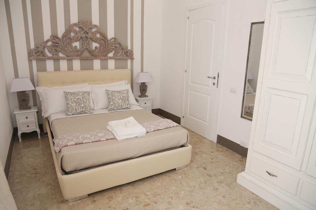 Bed and Breakfast Dimi House Lecce Exterior foto